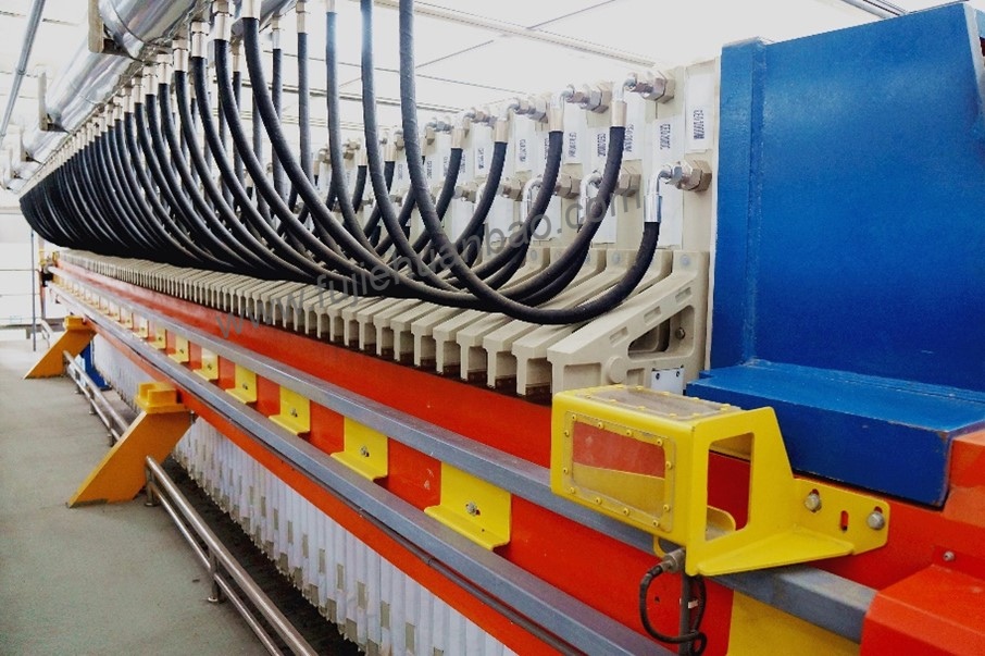 低温真空脱水干化一体机 （做小图附边上)